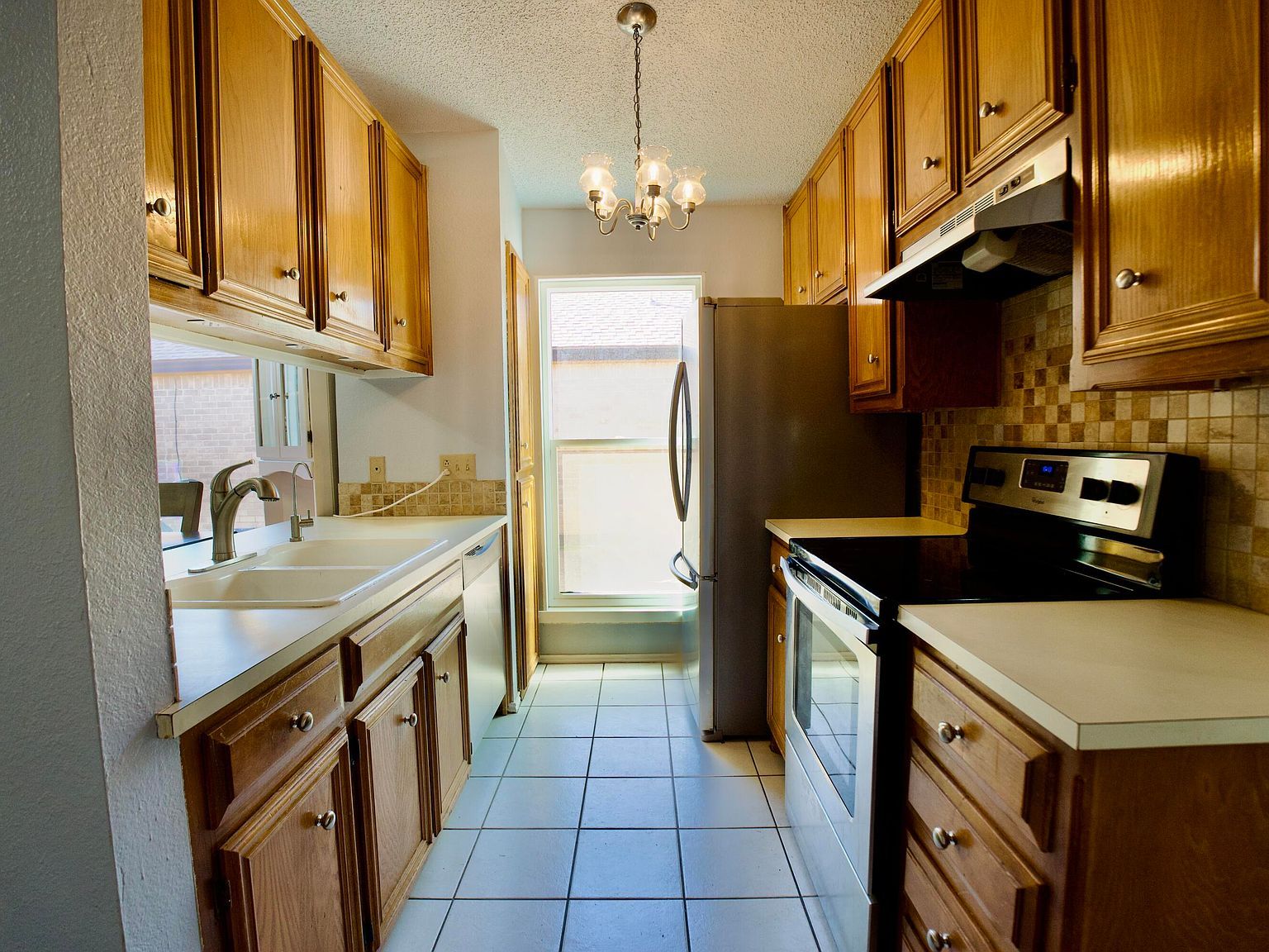 8208 Avenue X Lubbock, TX 79423 - Thumbnail 5