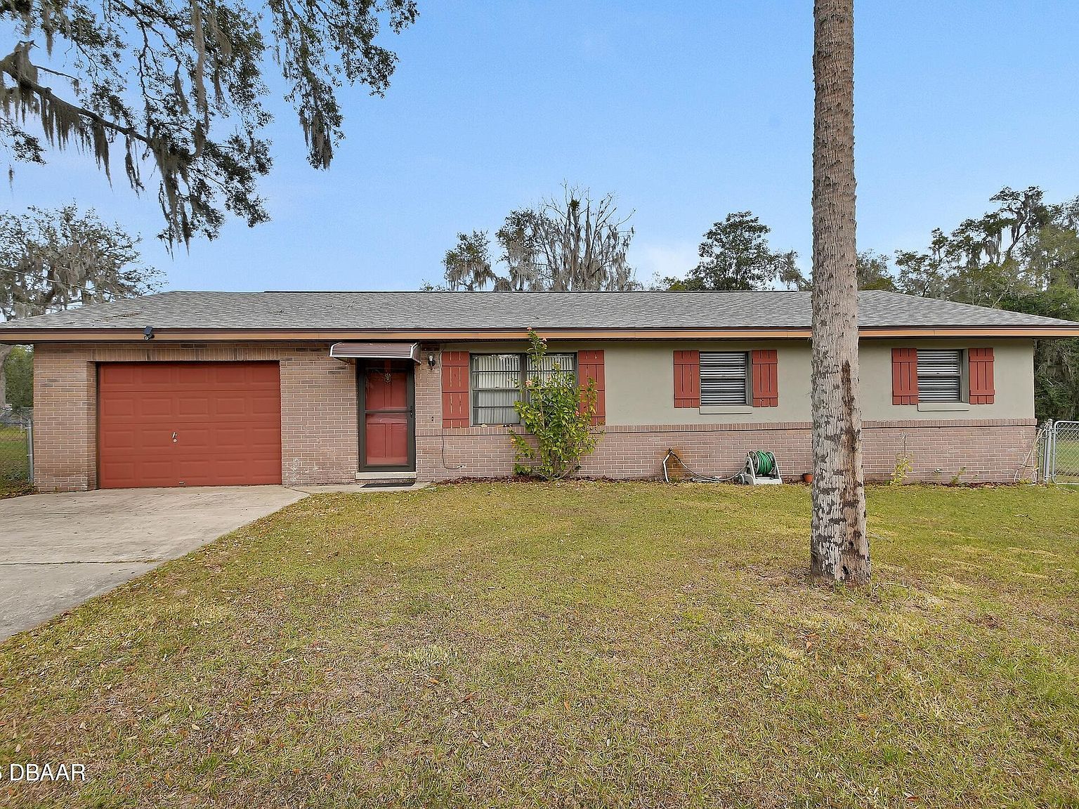 2341 Chapel Hill Dr Deland, FL 32720 - Thumbnail 5