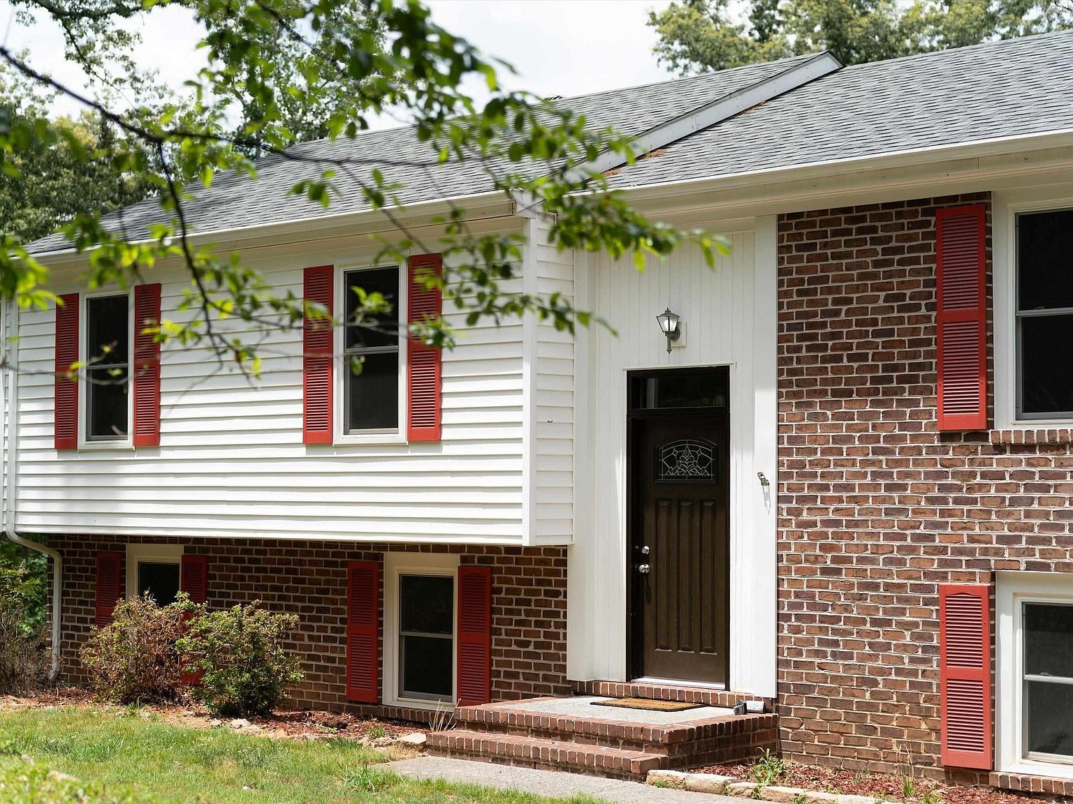2140 Viburnum Ct Charlottesville, VA 22911 - Thumbnail 5