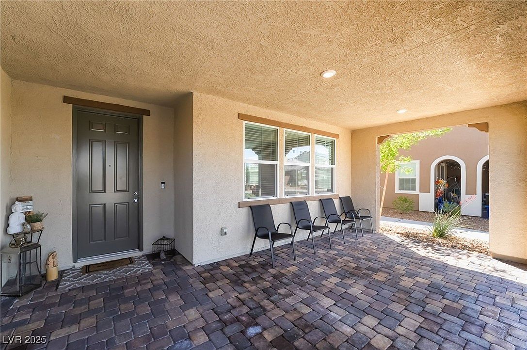 3221 Pergusa Dr Henderson, NV 89044 - Thumbnail 5