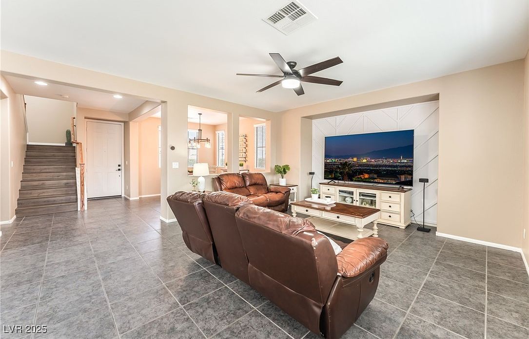 8324 Mesa Bloom St North Las Vegas, NV 89085 - Thumbnail 5