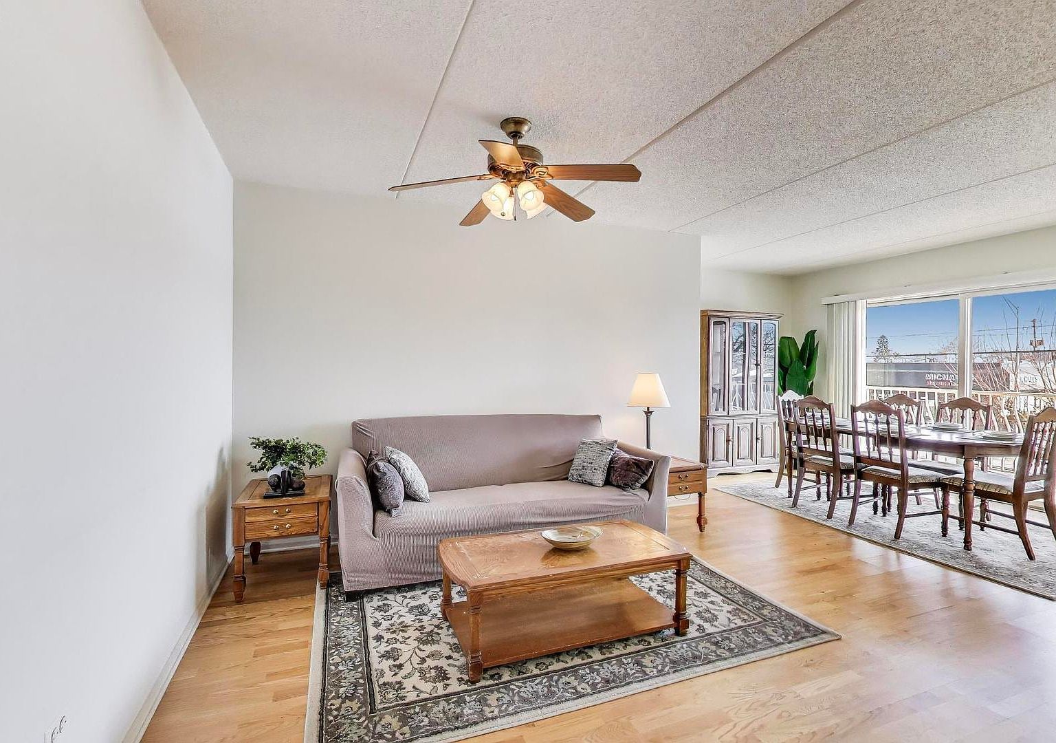 4534 N Cumberland Ave UNIT 101 Chicago, IL 60656 - Thumbnail 5