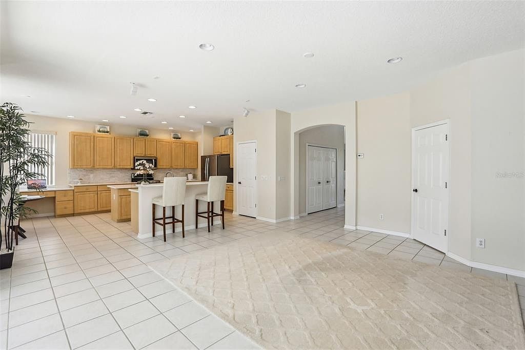 10211 Quails Landing Ave Tampa, FL 33647 - Thumbnail 5