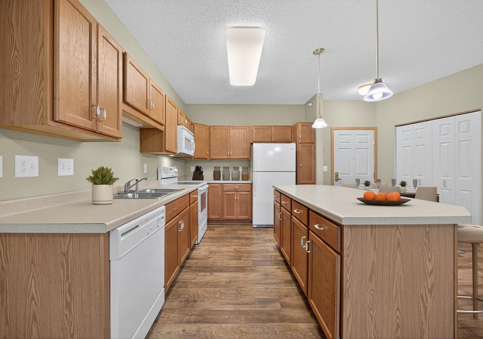 1880 3rd Ave NW Unit 211 Rochester, MN 55901 - Thumbnail 5