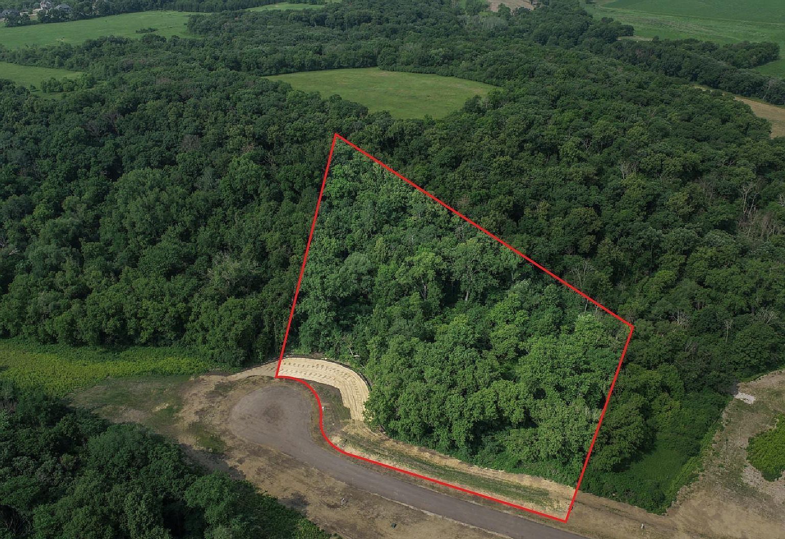 L3b3 Woodland Valley Ln SW Rochester, MN 55902  | Land/Lot