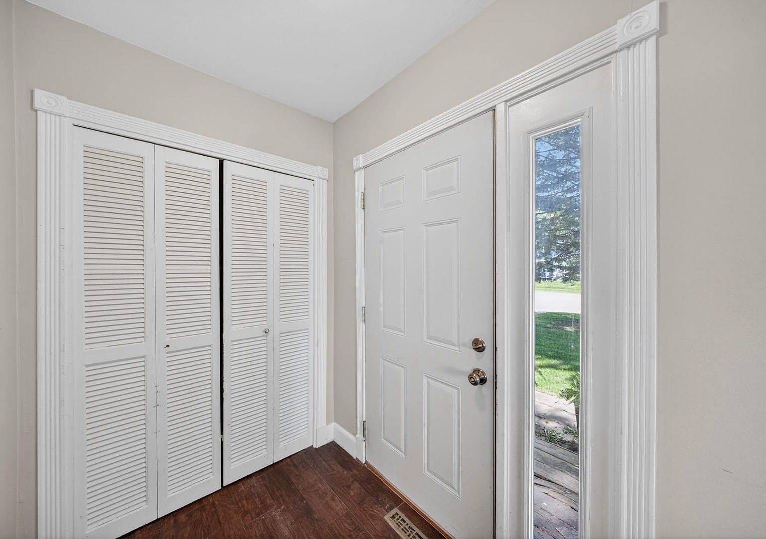 6703 Simpson Rd SE Rochester, MN 55904 - Thumbnail 5