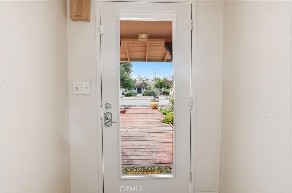 641 Ridgefield Dr Claremont, CA 91711 - Thumbnail 5