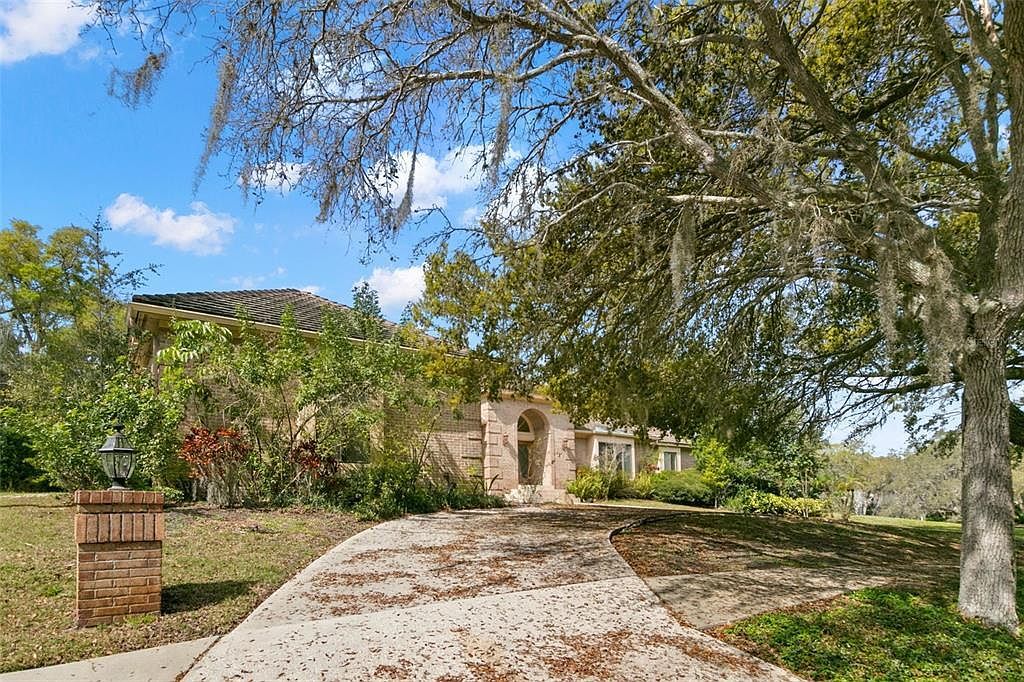 3498 Shoreline Cir Palm Harbor, FL 34684 - Thumbnail 5