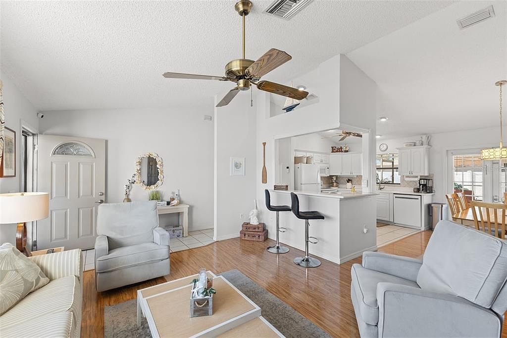 8804 Napa Loop New Port Richey, FL 34653 - Thumbnail 5