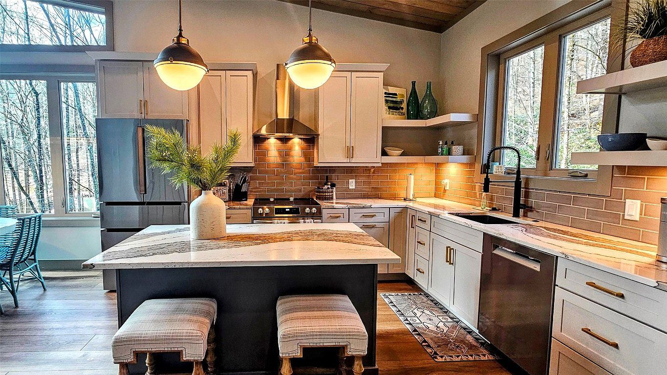 63 Speckled Feather Pass Sapphire, NC 28774 - Thumbnail 5