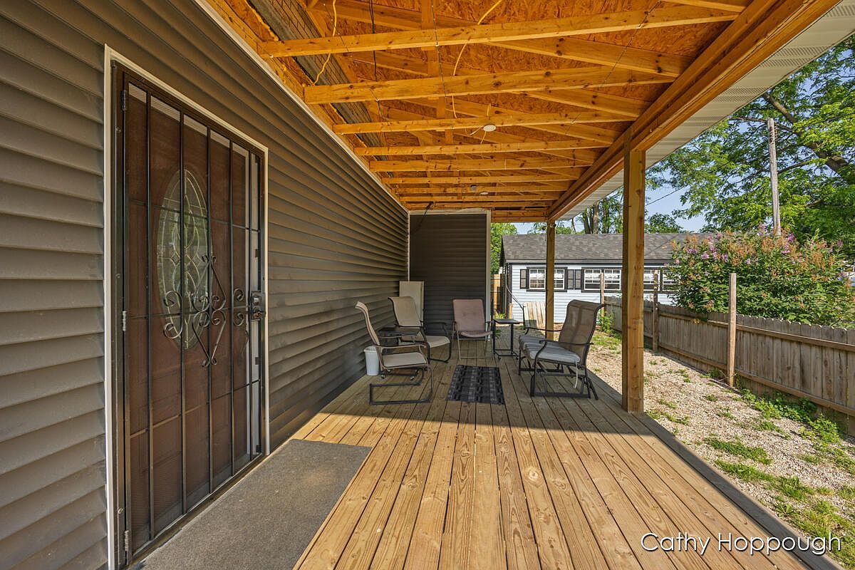 4555 Charles St Palo, MI 48870 - Thumbnail 5