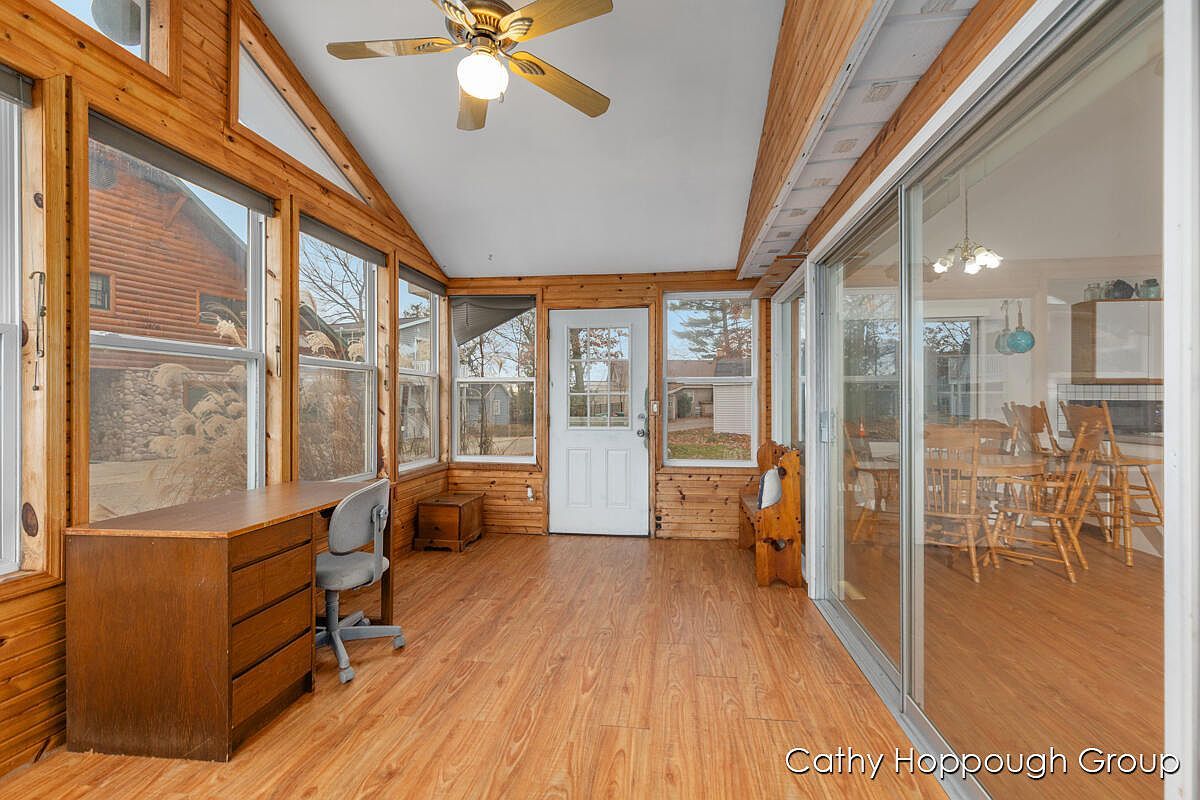 1401 White Birch Dr Stanton, MI 48888 - Thumbnail 5