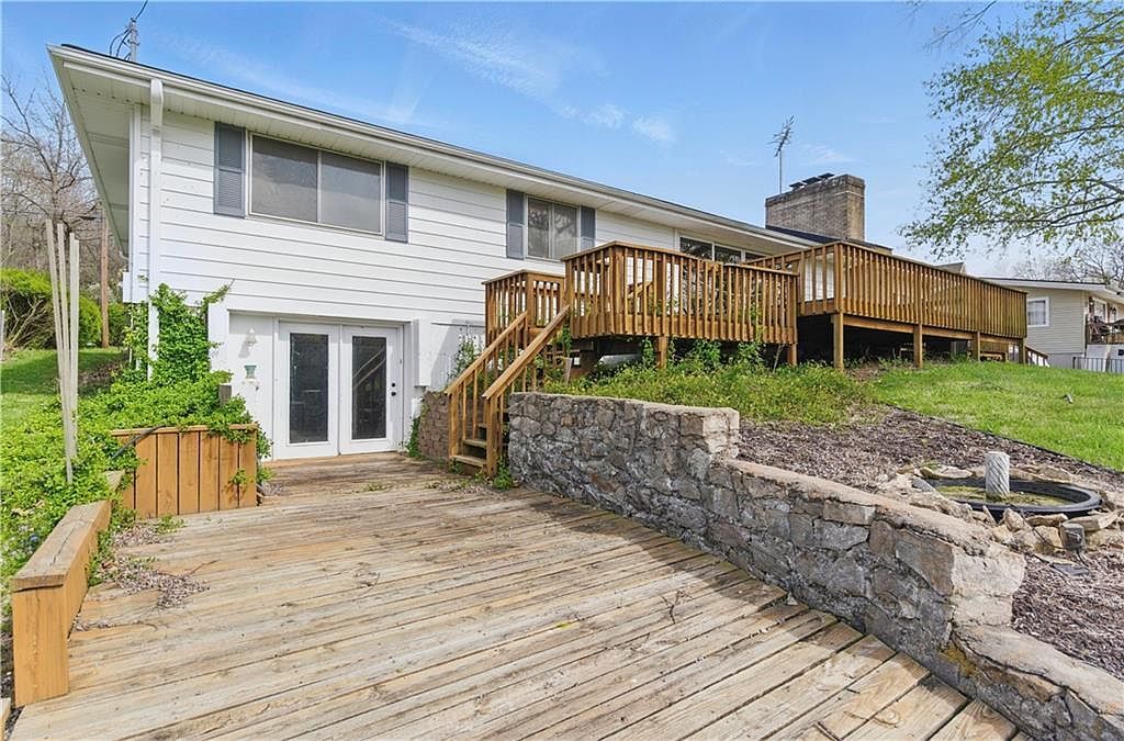 13P NE Lake Shore Dr Lees Summit, MO 64086 - Thumbnail 5