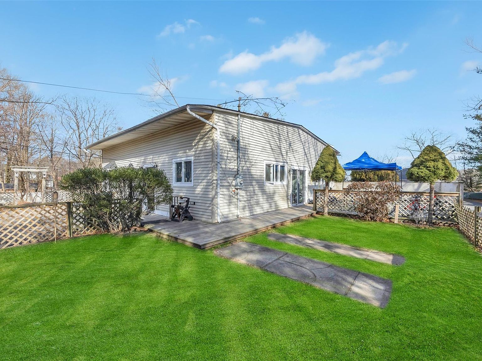 79A Traction Blvd Patchogue, NY 11772 - Thumbnail 5