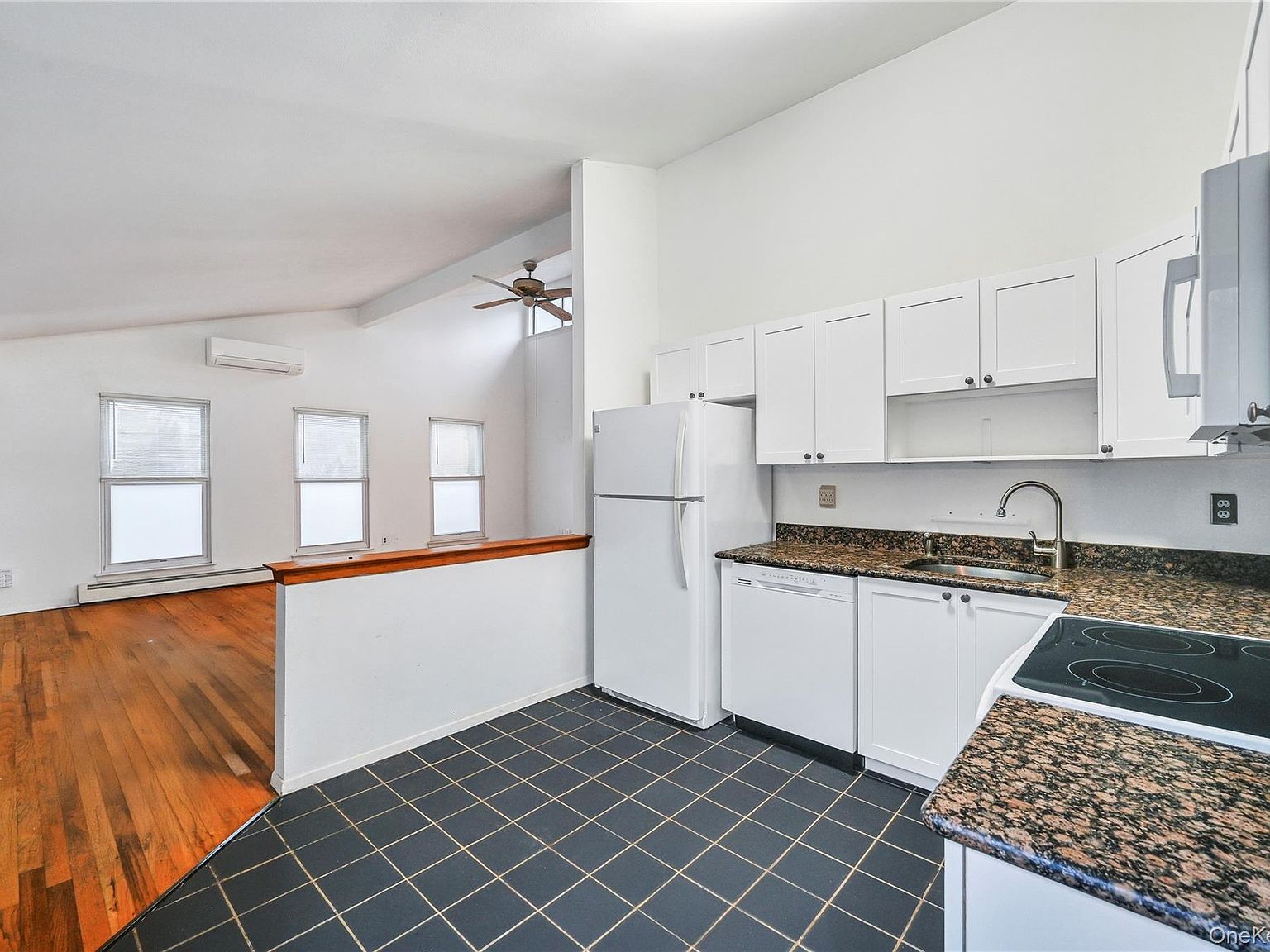 60 Hildreth Pl East Hampton, NY 11937 - Thumbnail 5