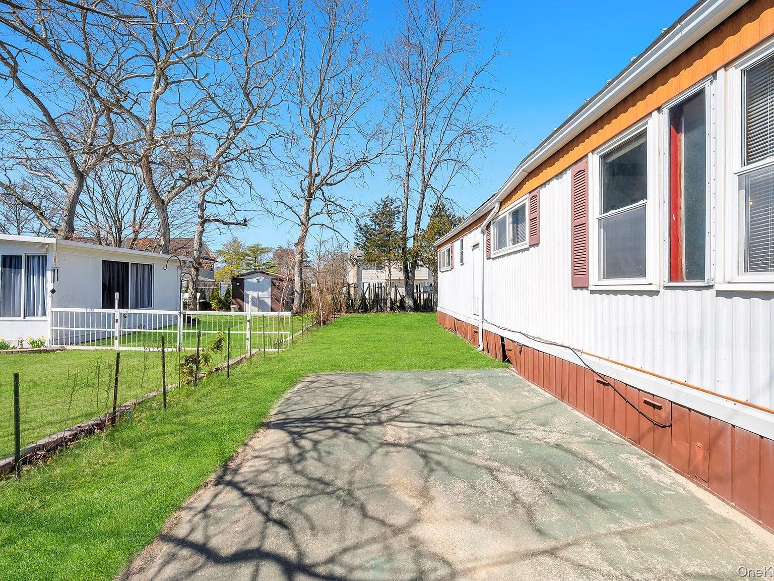 22 Buttercup Dr Bohemia, NY 11716 - Thumbnail 5