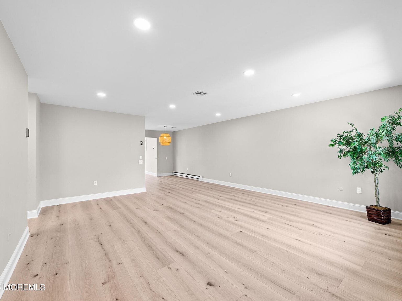 442 Dahlia Plz #442A Monroe Township, NJ 08831 - Thumbnail 5