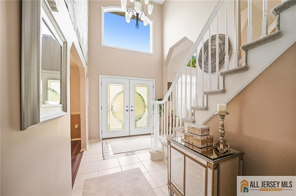 2 Guinevere Rd Monroe Township, NJ 08831 - Thumbnail 5