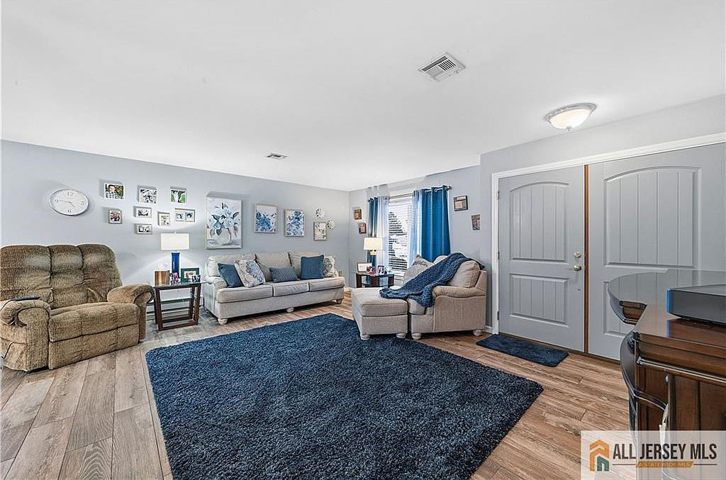 491 Delair Rd Monroe Township, NJ 08831 - Thumbnail 5