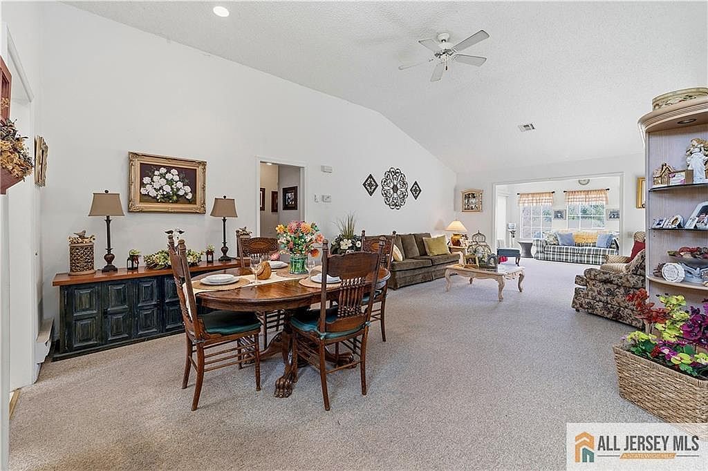 1213 Lindera Plz #B Monroe Township, NJ 08831 - Thumbnail 5