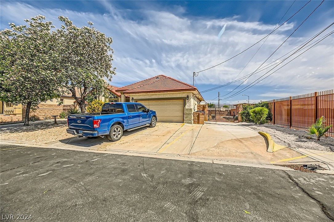 748 Stagecoach Ave North Las Vegas, NV 89081 - Thumbnail 5