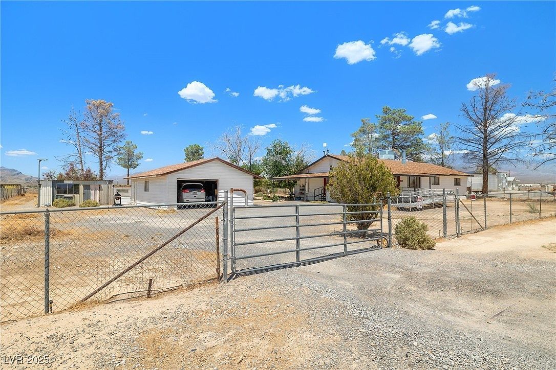 2580 Sunset St Pahrump, NV 89060 - Thumbnail 5