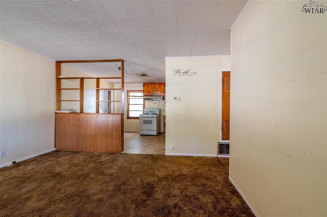 409 Peach St Burkburnett, TX 76354 - Thumbnail 5