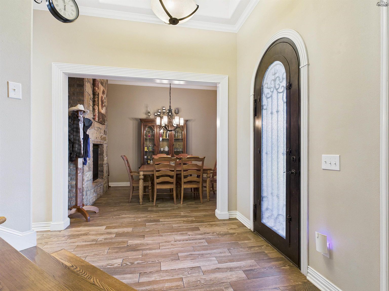 934 Thrift Rd Burkburnett, TX 76354 - Thumbnail 5