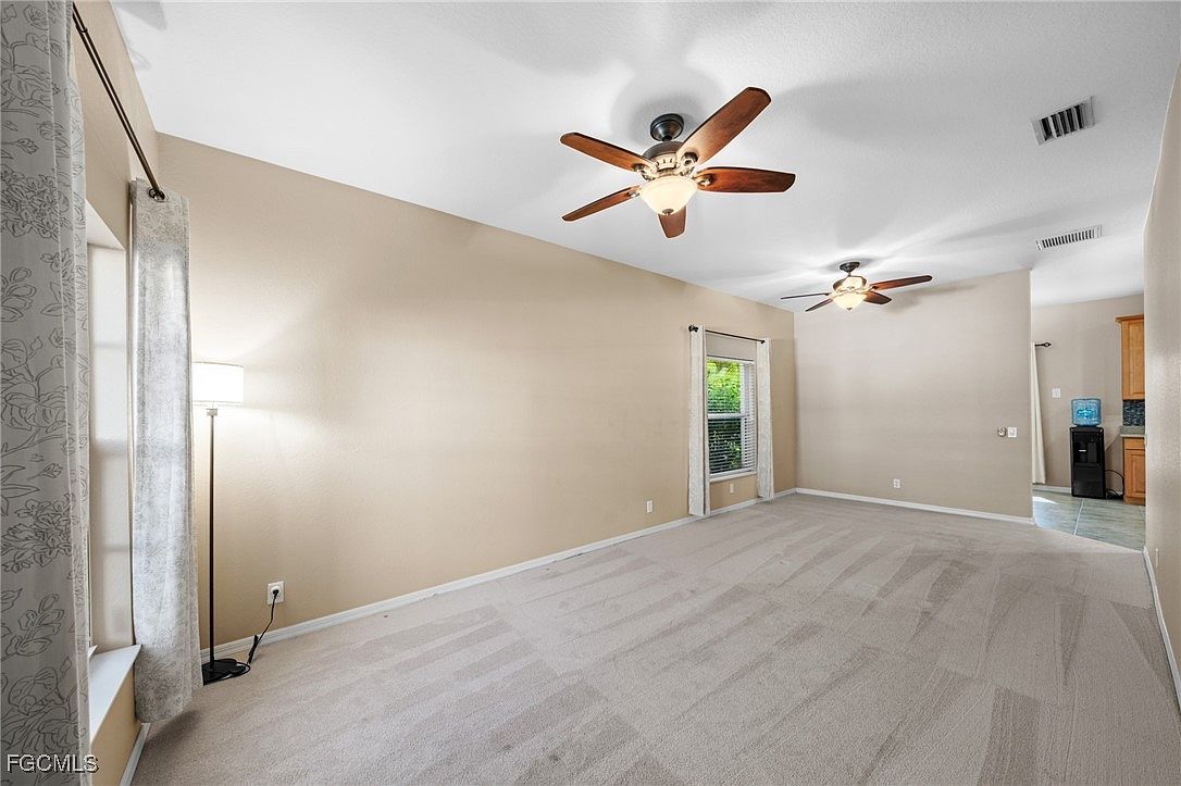 2084 Cape Heather Cir Cape Coral, FL 33991 - Thumbnail 5