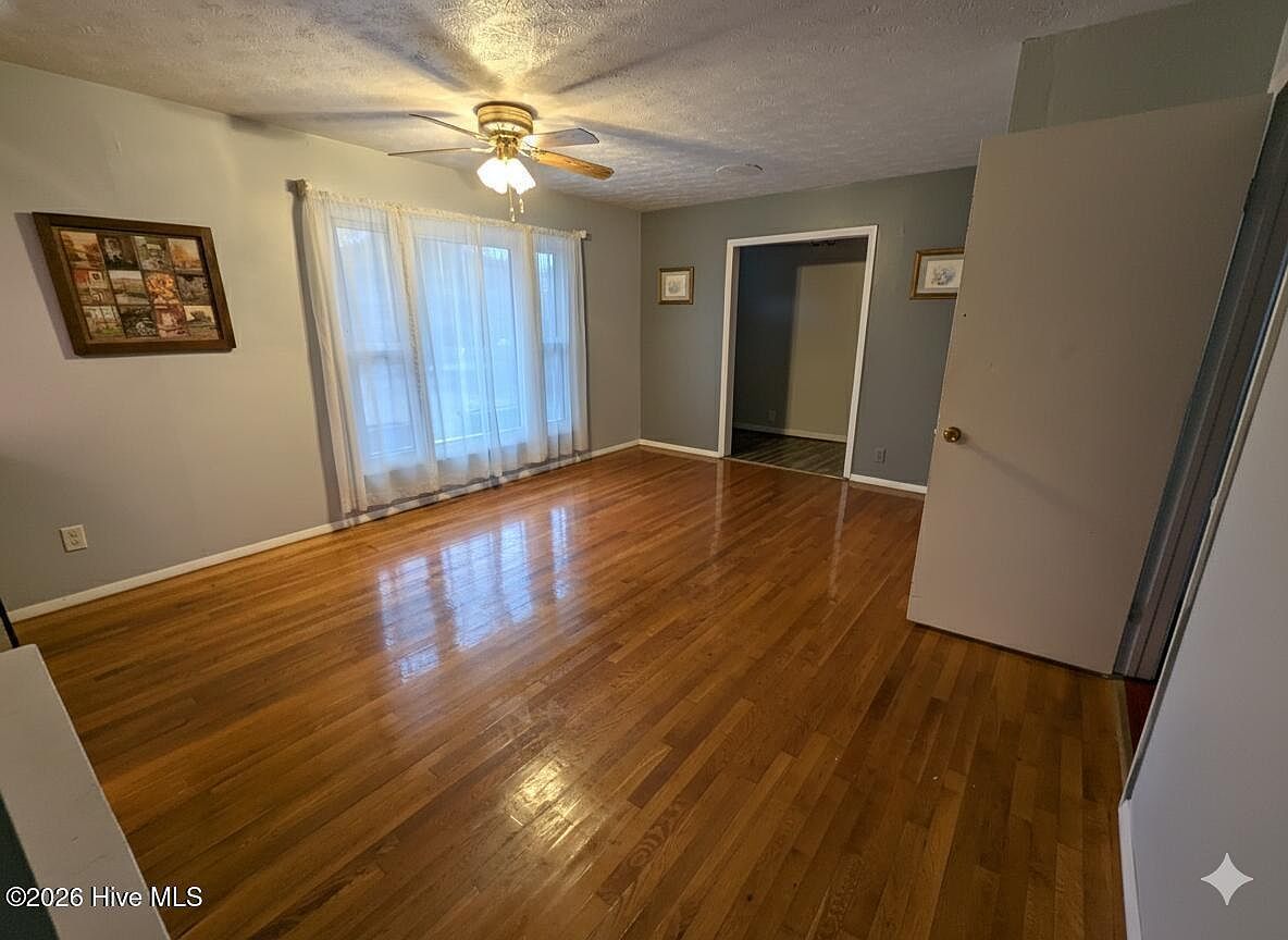 1335 N Ridge St Southern Pines, NC 28387 - Thumbnail 5