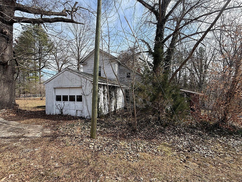 459 Proctor St Drakes Branch, VA 23937 - Thumbnail 5