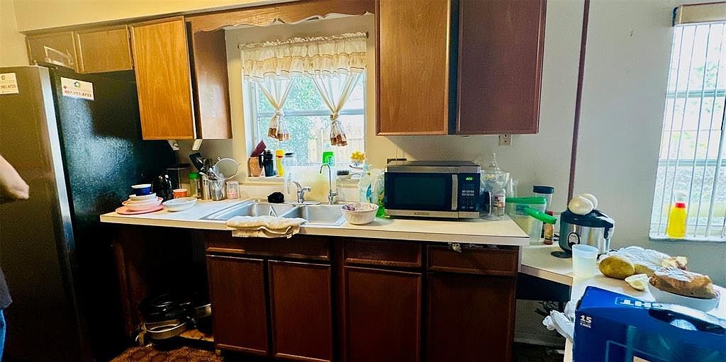 6429 Voltaire Dr Orlando, FL 32809 - Thumbnail 5