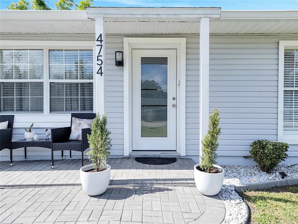 4754 Lake Shore Dr Saint Cloud, FL 34772 - Thumbnail 5