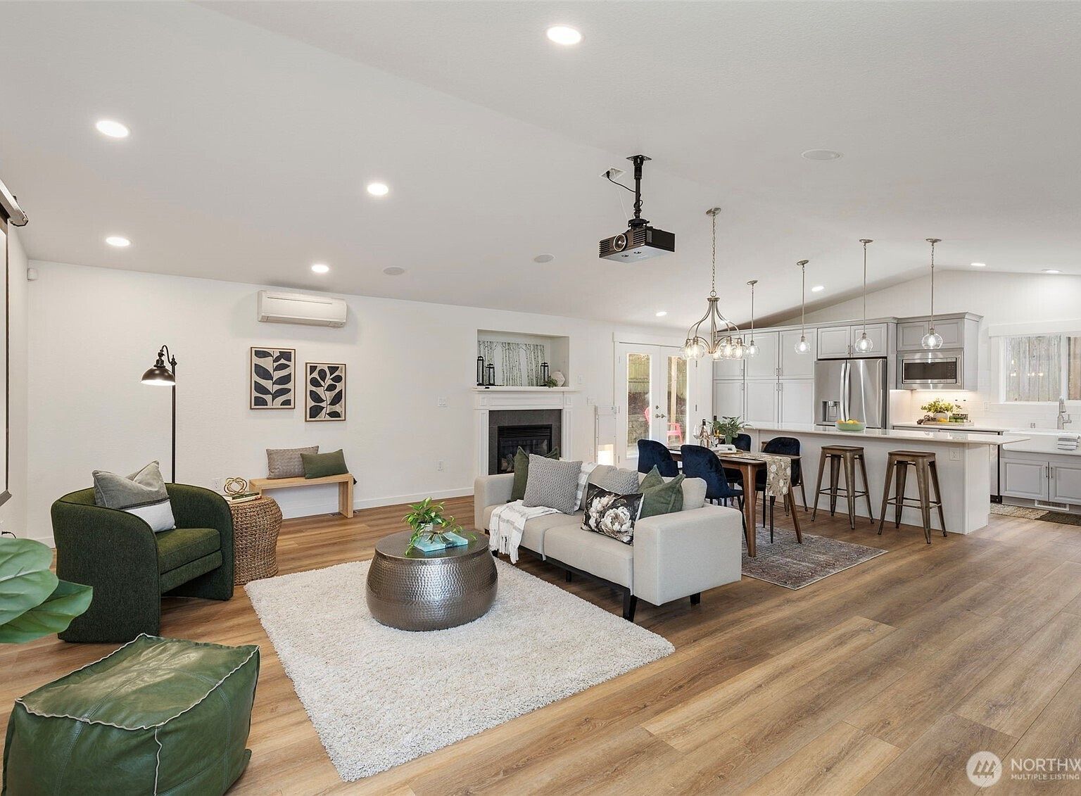 1276 SE Salmonberry Rd Pt Orchard, WA 98366 - Thumbnail 5