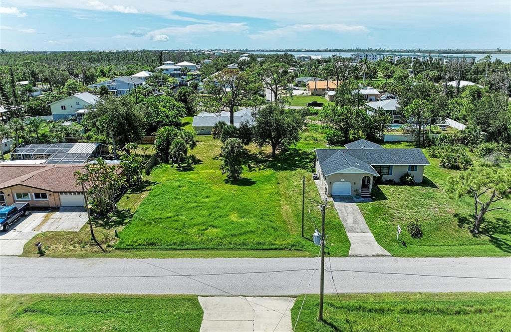 8165 Archie St LOT 28 Englewood, FL 34224 - Thumbnail 5