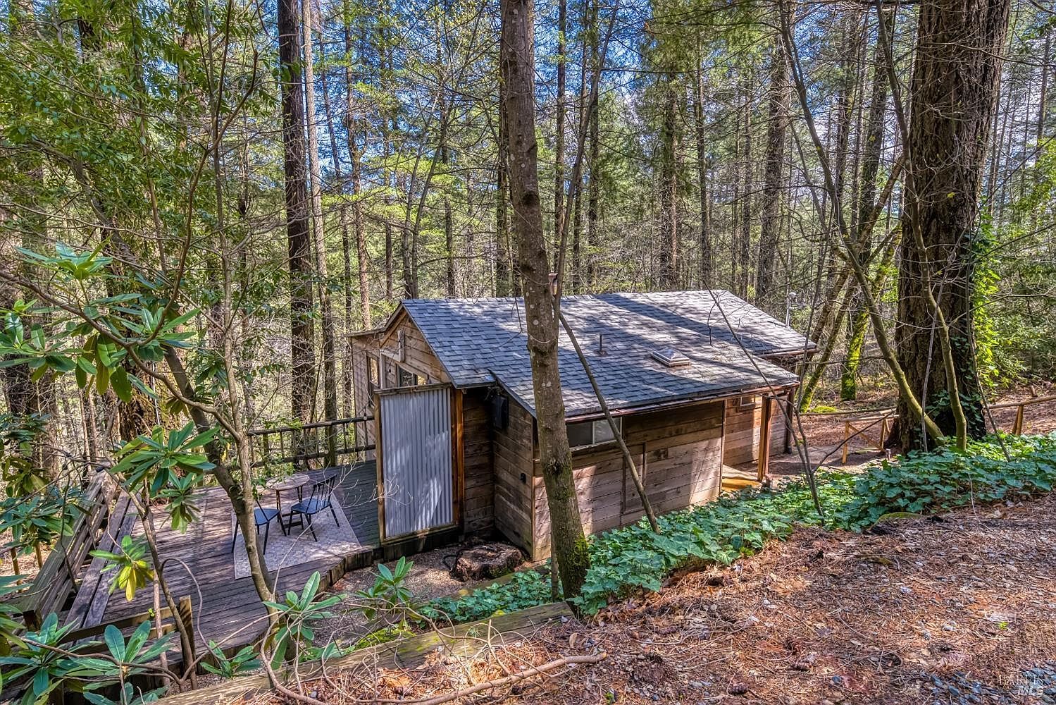 17000 Edgewood Way Middletown, CA 95461 - Thumbnail 5