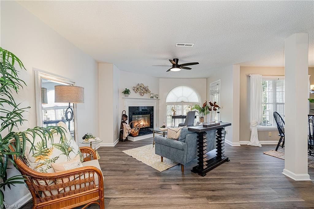 3624 Morris Farm Dr APT 2B Greensboro, NC 27409 - Thumbnail 5