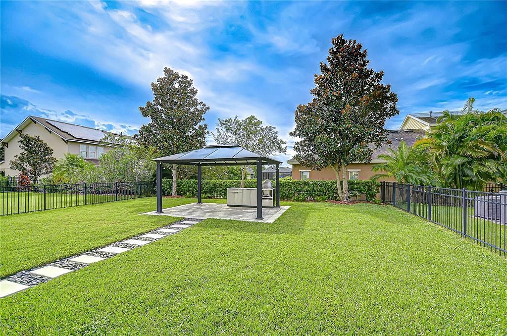 6008 Shell Ridge Dr Lithia, FL 33547 - Thumbnail 5