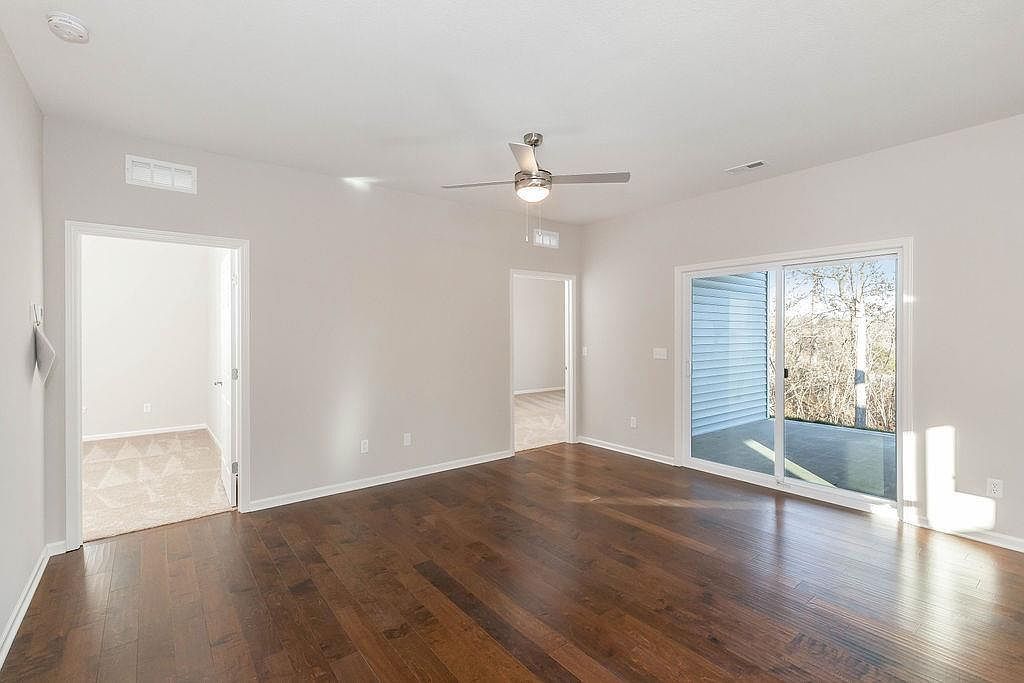 12218 N Rhode Ct Kansas City, MO 64163 - Thumbnail 5