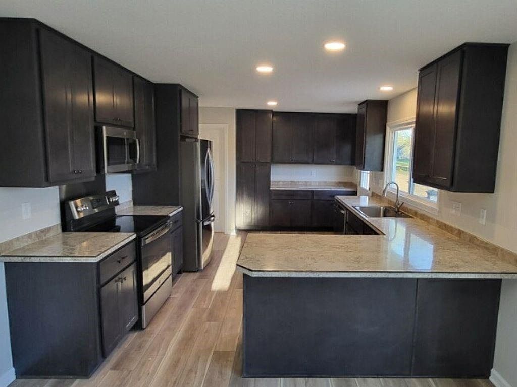 304 E Frazier St Drexel, MO 64742 - Thumbnail 5