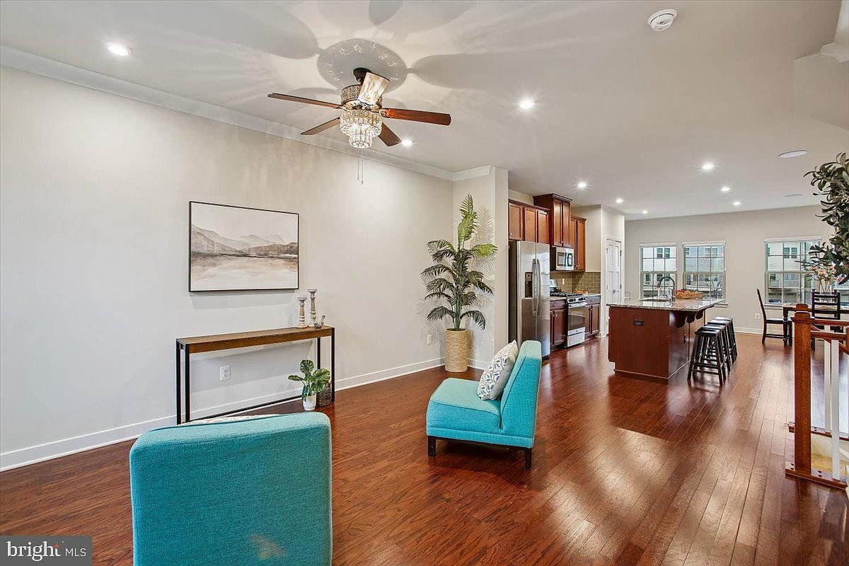 2105 Hemlock Bay Rd Dumfries, VA 22026 - Thumbnail 5