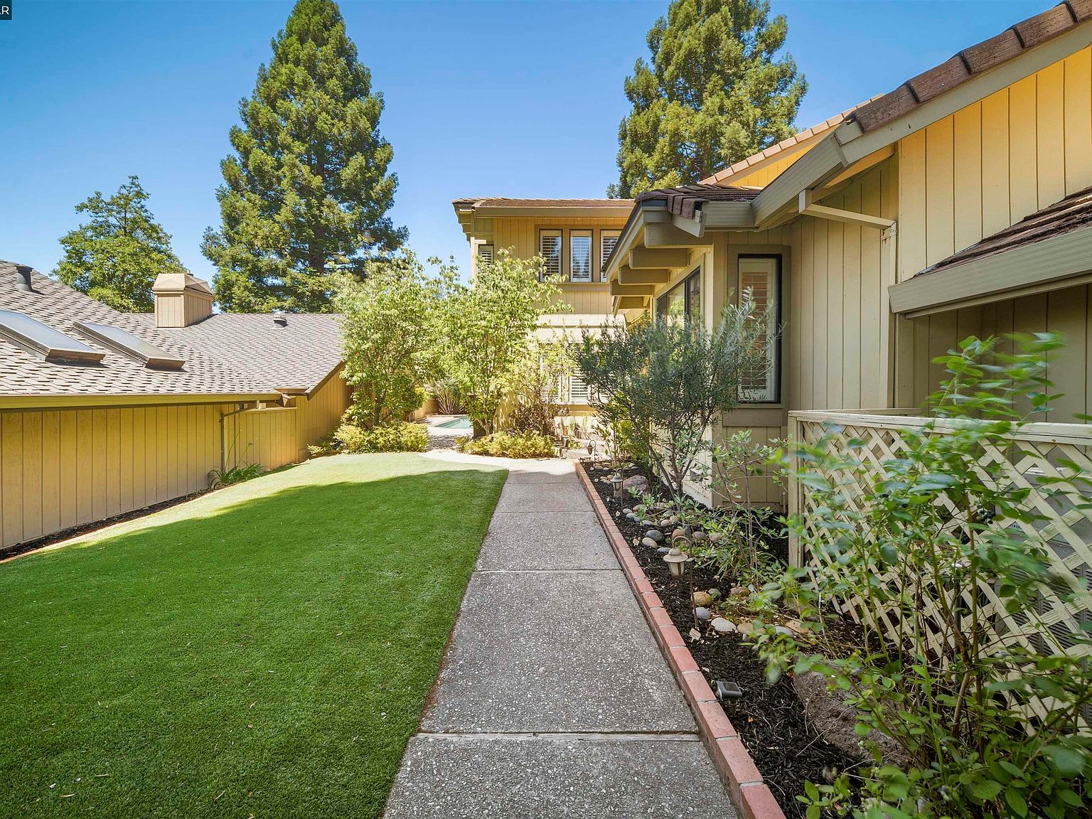 951 Redwood Dr Danville, CA 94506 - Thumbnail 5