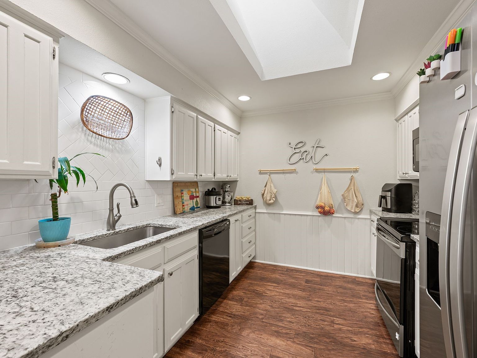 2611 Cummings Dr Bedford, TX 76021 - Thumbnail 5