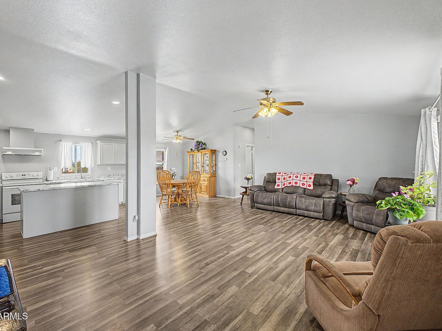 24917 W Morning Vista Ln Wittmann, AZ 85361 - Thumbnail 5