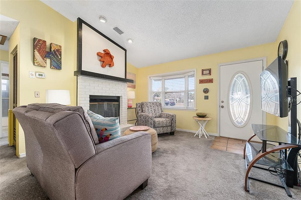 2590 NE 42nd Pl Ocala, FL 34479 - Thumbnail 5