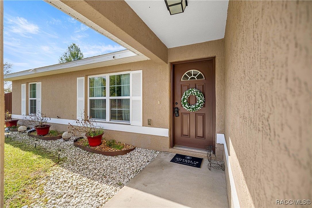 176 Juniper Loop Cir Ocala, FL 34472 - Thumbnail 5