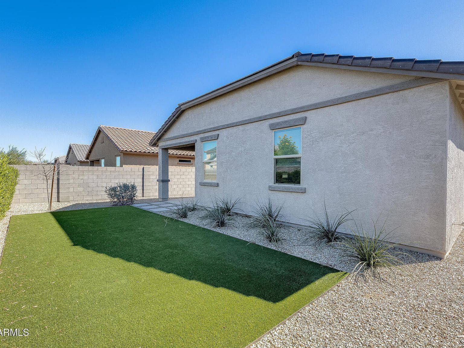 17566 W Country Club Ter Surprise, AZ 85387 - Thumbnail 5