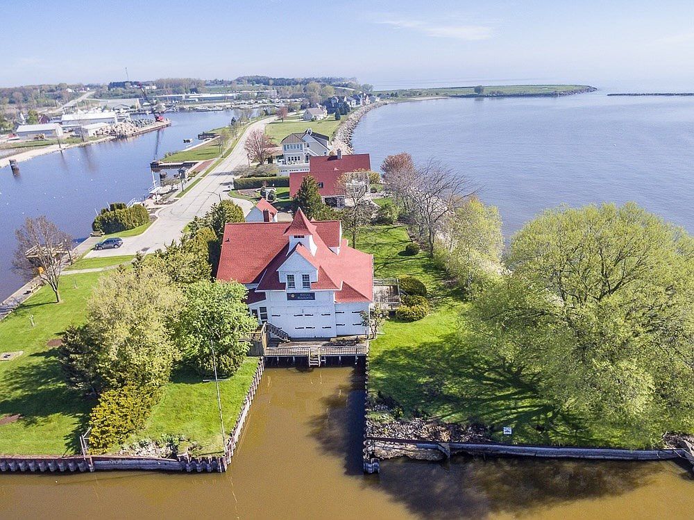 110 Hathaway Dr Kewaunee, WI 54216 - Thumbnail 5