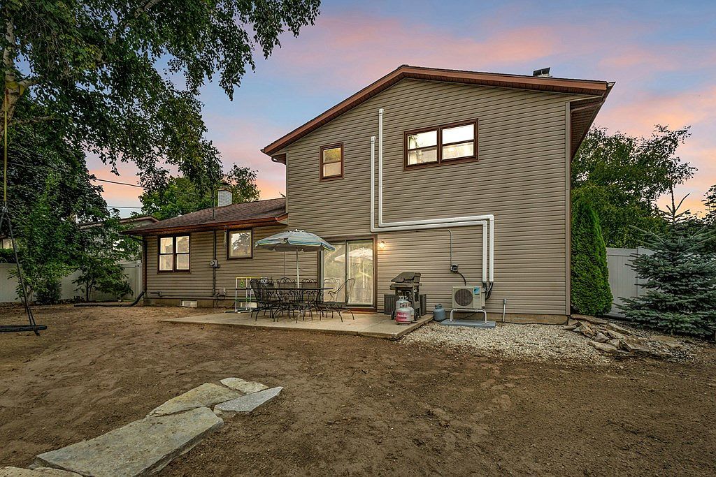 235 N 18th Ave Sturgeon Bay, WI 54235 - Thumbnail 5