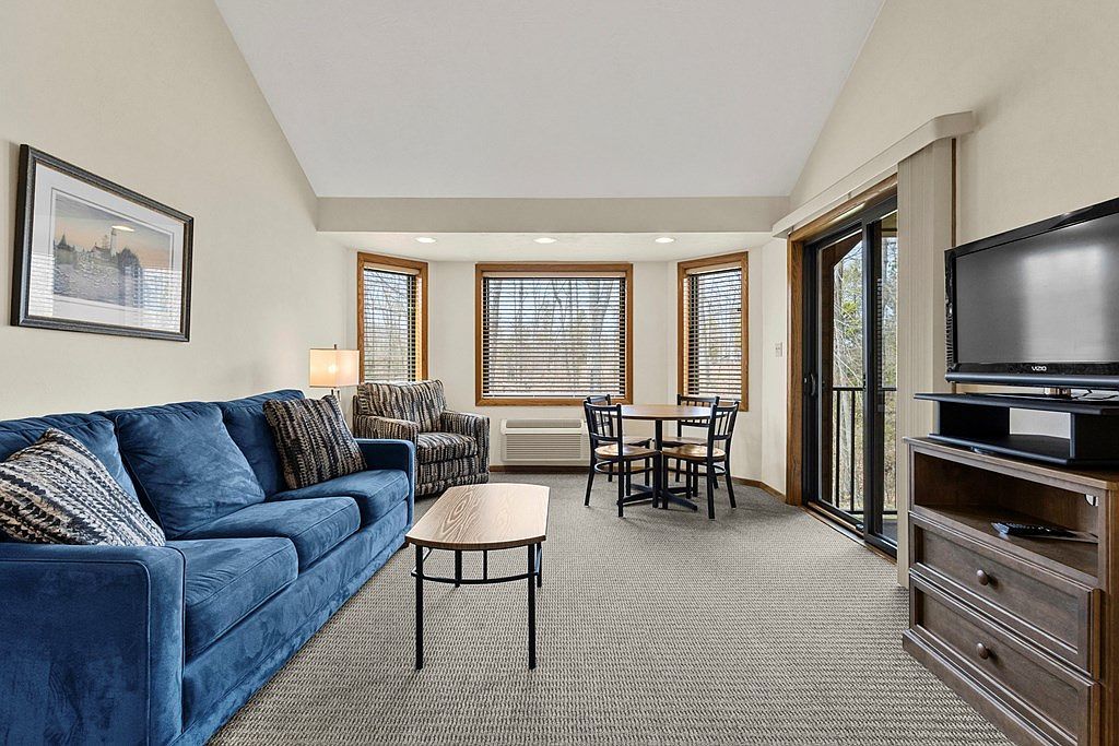 7741 State Highway 42 Unit 213 Egg Harbor, WI 54209 - Thumbnail 5
